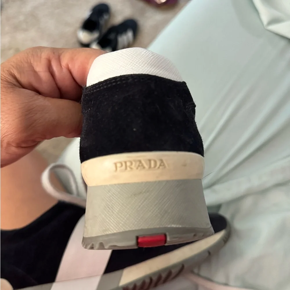 Prada Black White Suede Sneakers with Red Accents - Picture 3 of 9